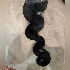 1 bundle 20” body wave human hair  NWT